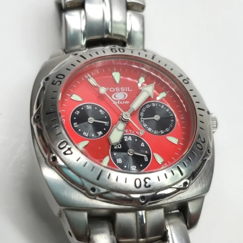 Fossil Blue Watch B9152 Silver Steel Wristband Red Face Chronograph Wat…